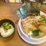 ラーメン階杉 - 特製 階杉ラーメン＆カスタムライス