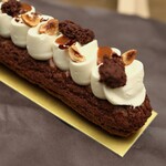 RIVA chocolatier - チョコレート＆自家製ヘーゼルナッツプラリネエクレア