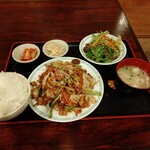 Gekiuma Horumon Damashii - ホルモンMIX&野菜炒め定食 900