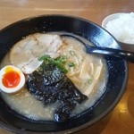 をうみ - とりこくラーメン（780円）