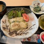Oosaka Kokusai Kouryuu Senta Kafe&Resutoran - 白身魚のバジルバター焼き定食