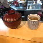 Zuichou - お吸い物とお茶
