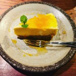 BEER CAFE CENTO ANNI - 自家製のチーズケーキです！ほぼ毎日焼き上げる程大人気！