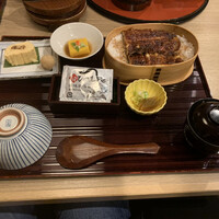 うなぎ和食 しら河 名駅店 - ご飯大盛りにしたら、、、えらい事に