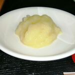 サッポロラーメンたき - ニンニクは別皿で