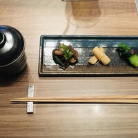 焼肉うしごろ 銀座店 - 季節のナムル盛り合わせ
