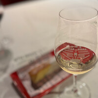 シーン - 無料試飲ワインも手抜き無しのラインナップ♪