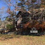 カフェ・ル・プティ・ニ・トロワ - 外観