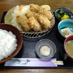 とんかつ専門店 かつ一 - カキフライ定食