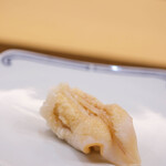 いしまる - "蝦夷石影貝（えぞいしかげがひ）"