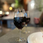 JOEAT CAFE - ◯2020農民ロッソ¥500×2…生ハムが美味しすぎて…仕方なく仕方なく！(笑)2人とも追加で赤の農民ロッソを発注してしまいました(^◇^;) 国産ワインをこんなにたっぷりで¥500は…ココだけよ〜！