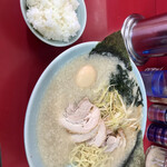 ラーメンショップ - ネギチャーシューコテコテ¥950、中盛¥100、半ライス¥100、味付き玉子¥80