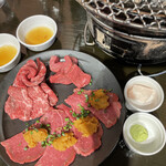 Jukusei Wagyuuyakiniku Mizuki - 