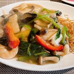 施家菜 - 香港式あんかけ焼きそば