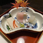 山みず木 - 鱧と蒟蒻と刺身