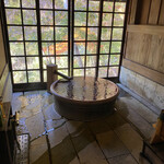 山みず木 - お部屋の半露天風呂
