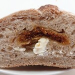 コーヴォペイン - いちじくのカンパーニュ