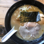 ヨシベー - 醤油ラーメン＋味玉