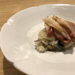 吉花 - 北寄と木の子のごはん。あまーーーーい北寄、旨味のすごいきの子、美味しい！！