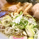 からみそラーメン ふくろう - 贅沢のせ 中華そば（1100円）