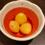 鮨菜 和喜智 - 塩茹でした銀杏