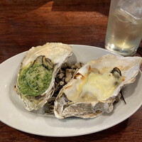 BELON 渋谷店 - 牡蠣のオーブン焼き　2種盛り合わせ