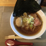 鯛だしらぁめん 酔月 - ちゃんと御膳に乗せられて供されます