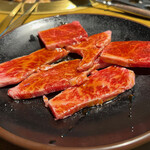 Yakiniku No Ba-Nzu - 