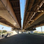 川ばた - 国道4号の橋の下