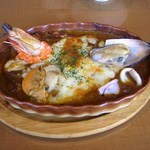 門司港グルメ海門 - 海鮮焼きカレー（エビ、ホタテ、ムール貝、イカが乗ってます。）