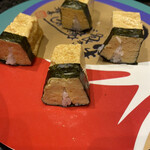 金沢まいもん寿司 - たまご変わってる