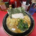 家系ラーメン 王道家 本店 - 