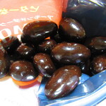 DCMホーマック - 料理写真:ＤＣＭアーモンドダークチョコレート　４２９円（税込）のアップ【２０２２年１１月】