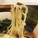 breath food - 期待通りの「懐かしい」にふさわしい麺。やさしいスープをからめてするりといけます