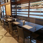 DINING HUIT 8番地 - 