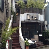 神田 雲林 - 雲林・外観