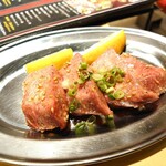 Oosaka Yakiniku Horumon Futago - 