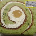 和洋菓子 ヤマキ - 「セリロール」せりが入ってるケーキですミャ