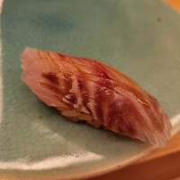 鮨おにかい＋1 - スズキの昆布じめ
