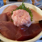 Maguroyamyoujimmaru - まぐろ三色丼（ビンチョウ、赤身、ネギトロ）ネギ抜き