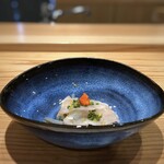 鮨と天草大王 天音 - ◆天然河豚（大分）、下には刻んだ皮