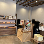 喜福堂 - イートインもできる、3席