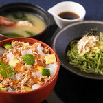 Echizenganikaisenryourisemmontemmikuniinkyojo - せいこがにの海鮮蟹ちらし（名物蕎麦付き）