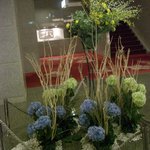 鷹泉閣 岩松旅館 - ロビー入口のディスプレイ