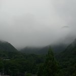 鷹泉閣 岩松旅館 - たまたま雨だったので幻想的な山々がみられました