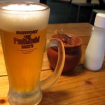 洋食のくんた - 生ビール（プレミアムモルツ）400円