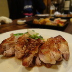 Nanatani - 鶏もも肉　皮パリパリ焼き