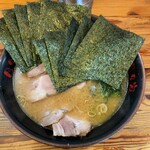 日々家 - チャーシューメン　のり増し
