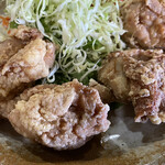 Kona - 2022/11/07
                      鶏の唐揚げ定食 大ライス 800円
                      ✴︎アイスコーヒー付