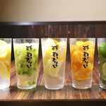 A popular chuhai with lots of crunchy fruit!